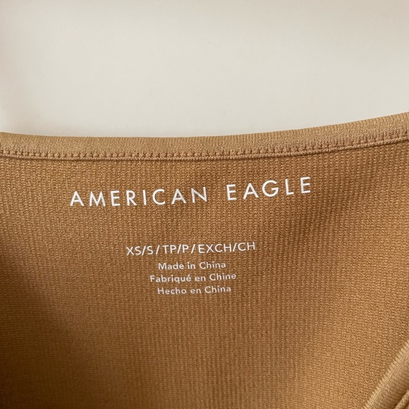 American eagle basic tank - Picture 3 of 3